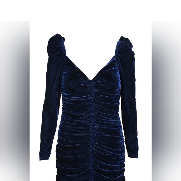 NWOT Revolve’s MINKPINK midnight blue velvet ruched dress XS - Picture 3 of 11